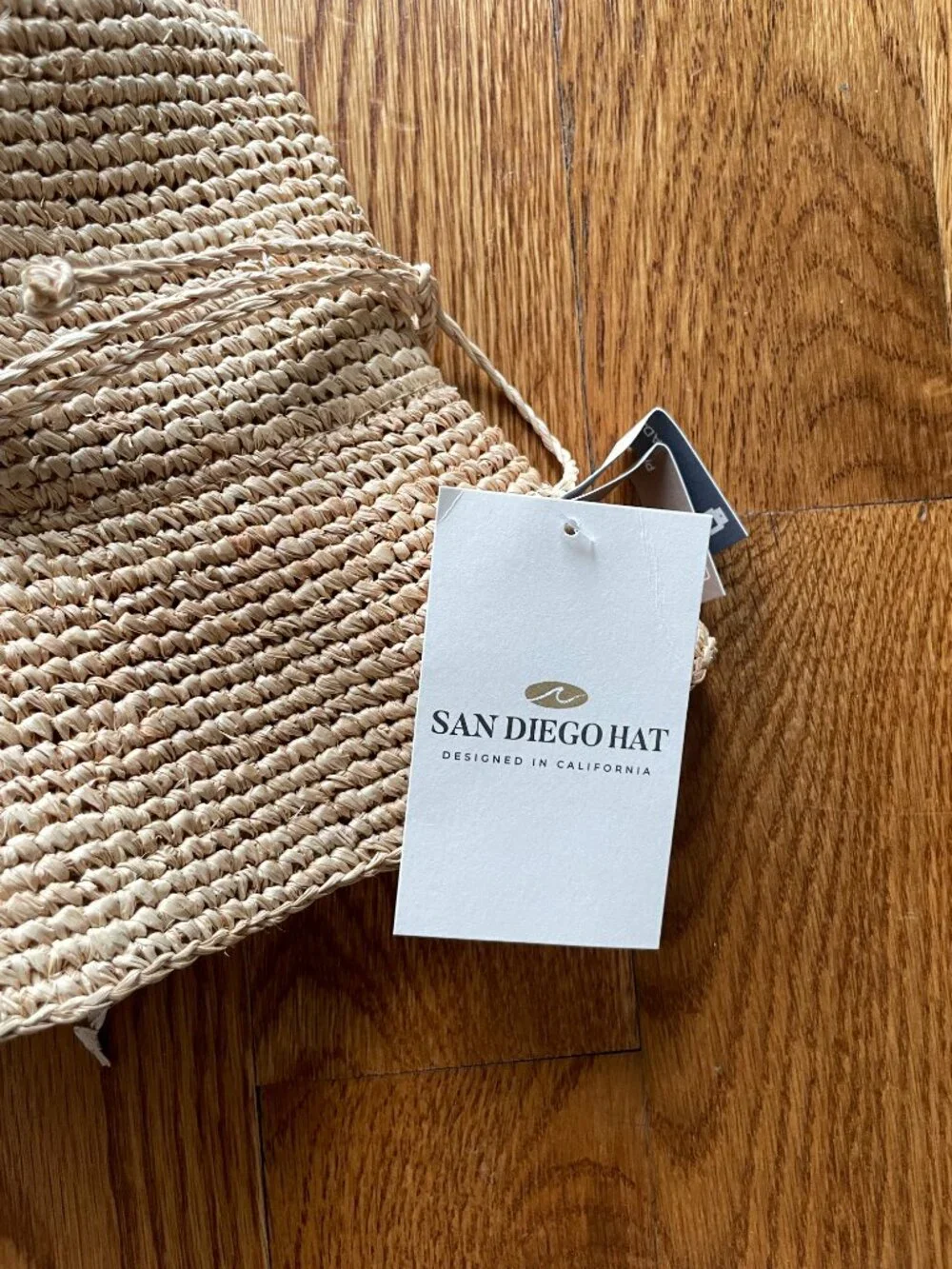 NEW WITH TAGS San Diego Hat Company Women's Weekend Crochet Raffia Bucket Hat